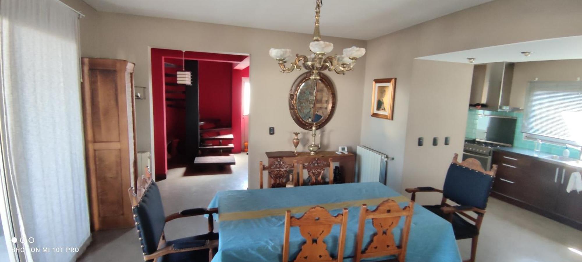 Casa Laderas De *