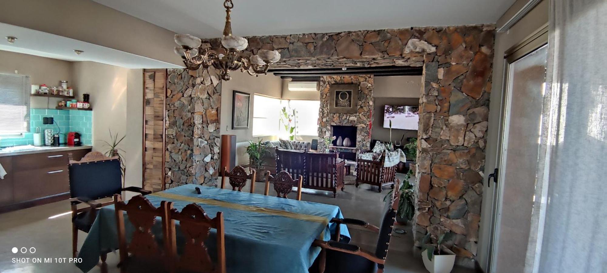 Casa Laderas De * Chacras de Coria